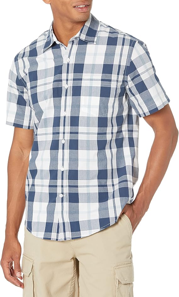 Amazon Essentials Men's Slim-Fit Short-Sleeve Poplin Shirt