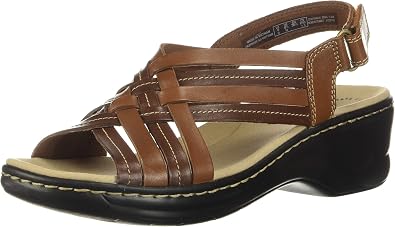 Clarks Women's Lexi Carmen Sandal, 4 us